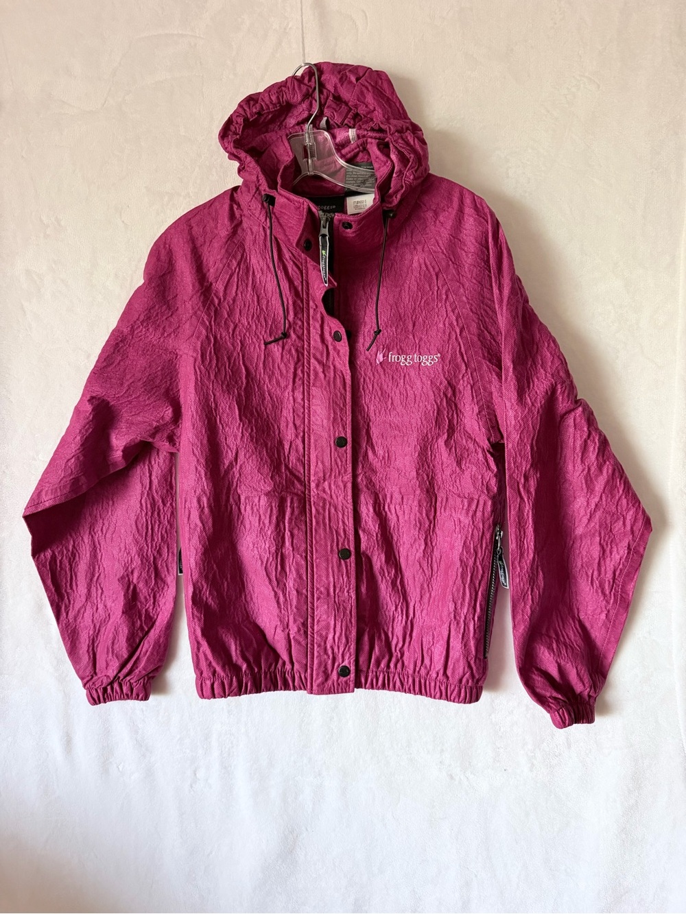 Frogg Toggs Womens Pro Action Cherry Red Hooded Rain Jacket PA63522-15 Sz Small